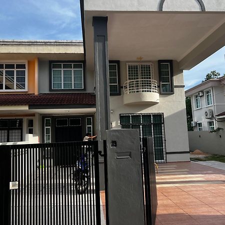 Homestay Melaka Executive Extérieur photo