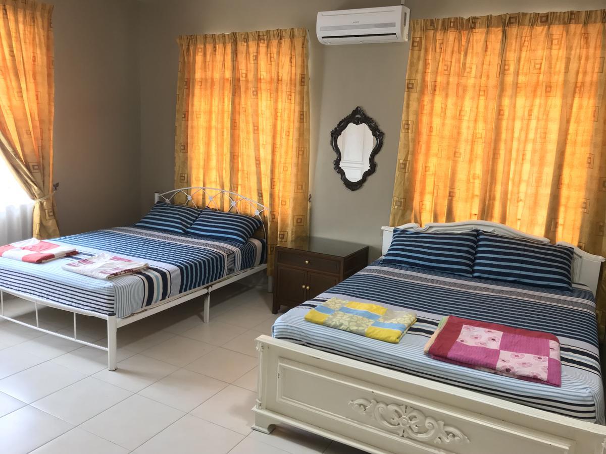 Homestay Melaka Executive Extérieur photo