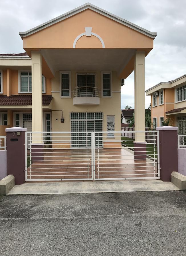 Homestay Melaka Executive Extérieur photo